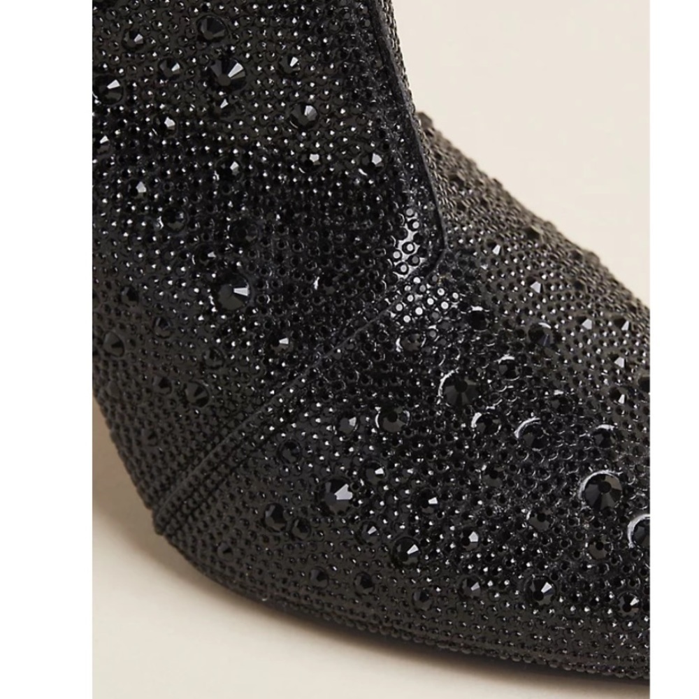 TORRID BETSEY JOHNSON BLACK RHINESTONE BLOCK HEEL BOOTIE (WW) - Picture 7 of 8